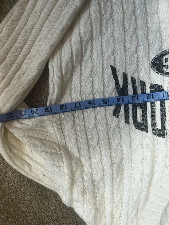 H&M divided looe fit vneck preppy New York white sweater cable knit - Picture 4 of 4